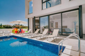 SunnyVillas: 2BR New Villa☆Private Pool in Pernera - Nicholas